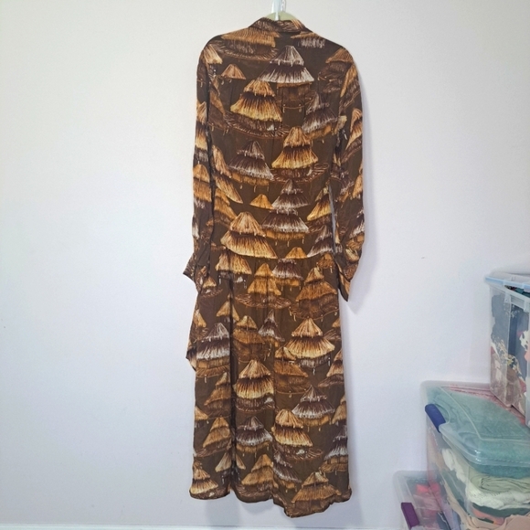 Farm Rio Malocas Long Sleeve Midi Dress Malocas Beige Medium NWT - Picture 7 of 11